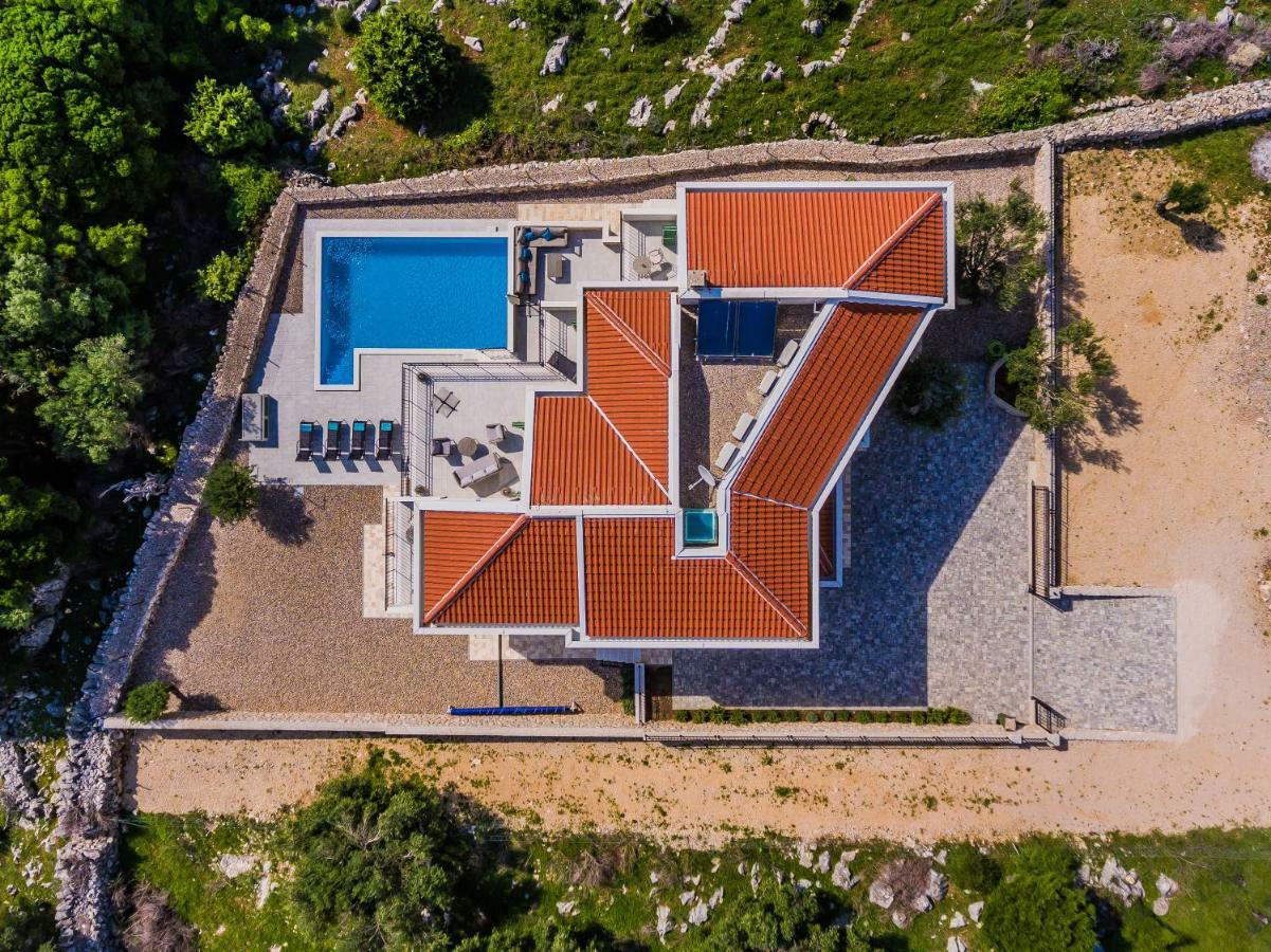 Villa Bramasole Lun Novalja Exterior photo