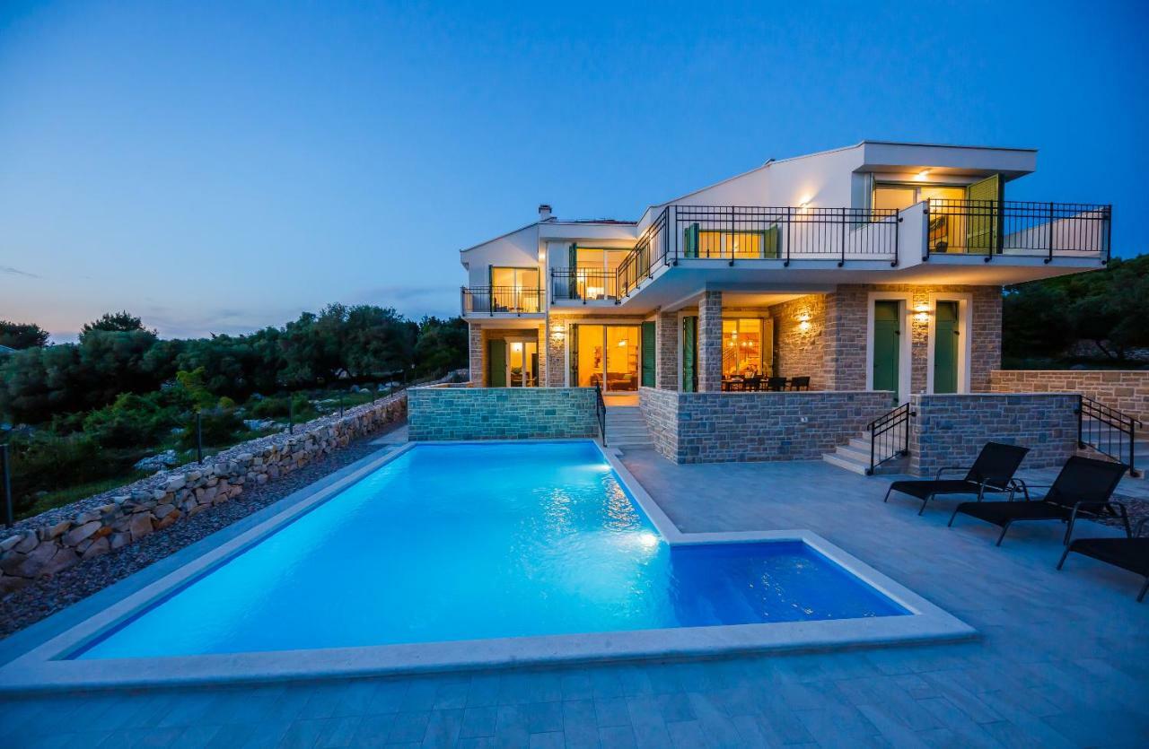Villa Bramasole Lun Novalja Exterior photo